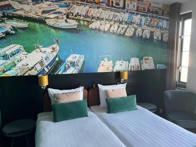 Boutique Hotel De Valk Valkenswaard Eksteriør bilde